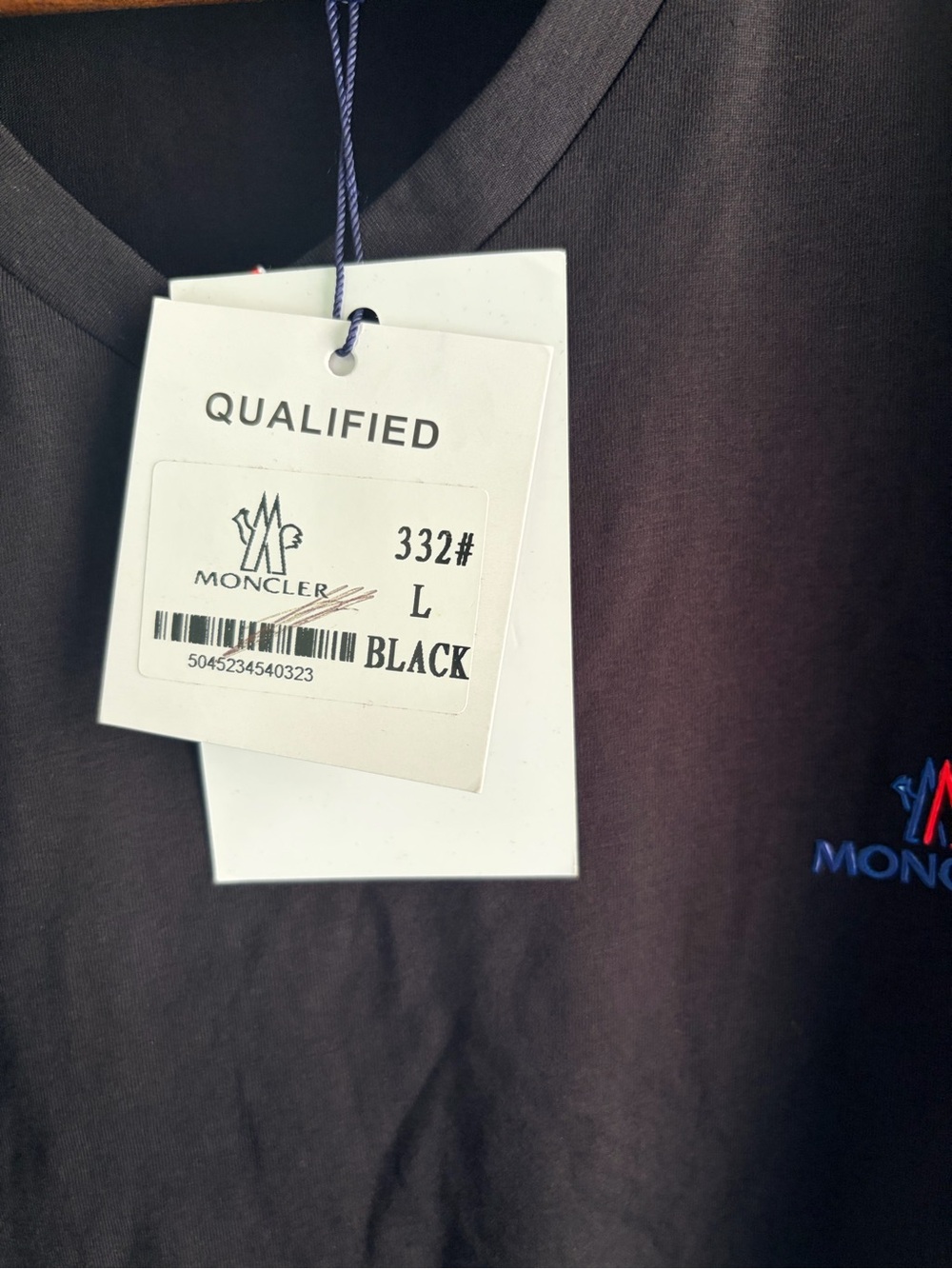 Moncler Black V-Neck Embroidered Logo T-Shirt Size L - Picture 7 of 9